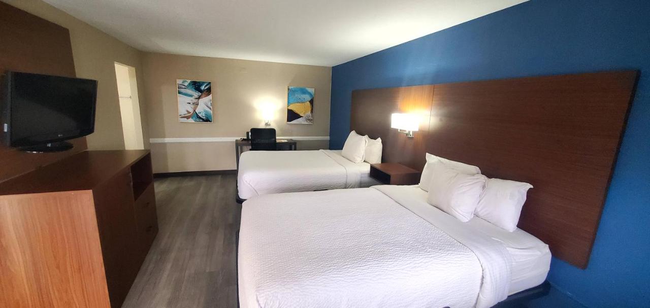 Double Room with Two Double Beds at Baymont by Wyndham Abilene
