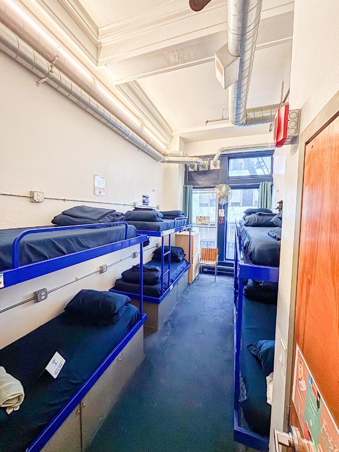  | ITH Pacific Tradewinds Hostel