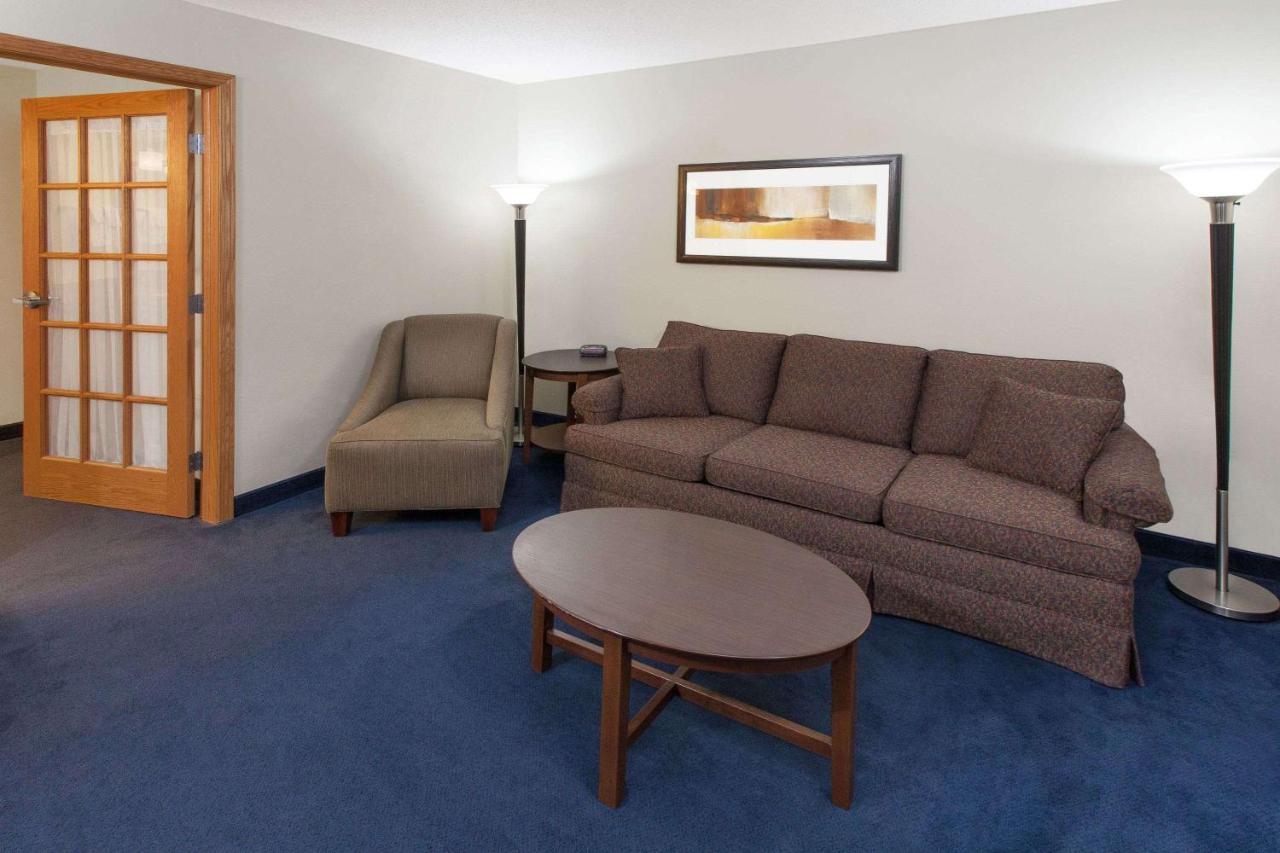King Suite - Non-Smoking at AmericInn by Wyndham Webster City