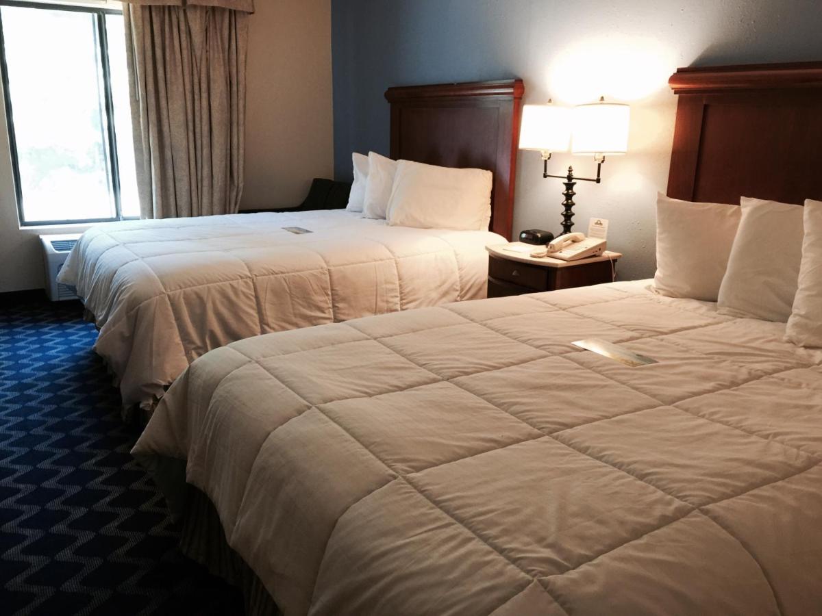  | Aderi Hotel Near Casino