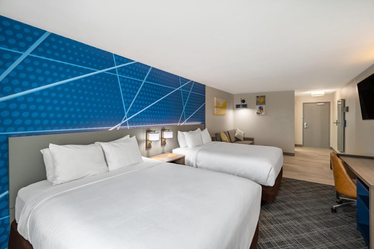 Queen Suite with Two Queen Beds - Non-Smoking at Comfort Suites Longview North