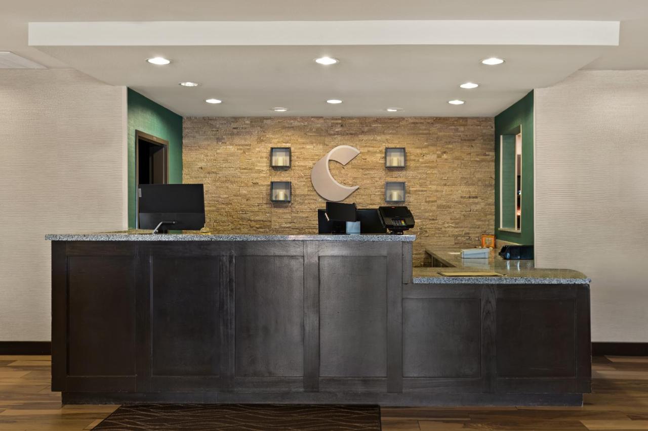 | Comfort Inn & Suites Newcastle - Oklahoma City
