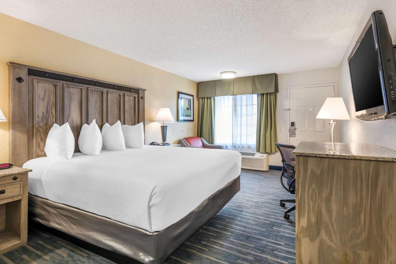 | Best Western Americana Inn