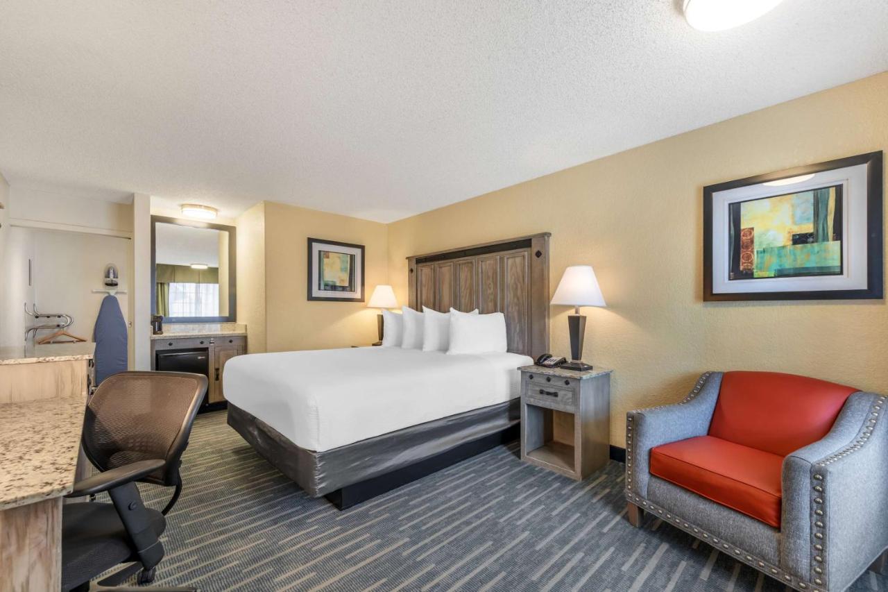 | Best Western Americana Inn