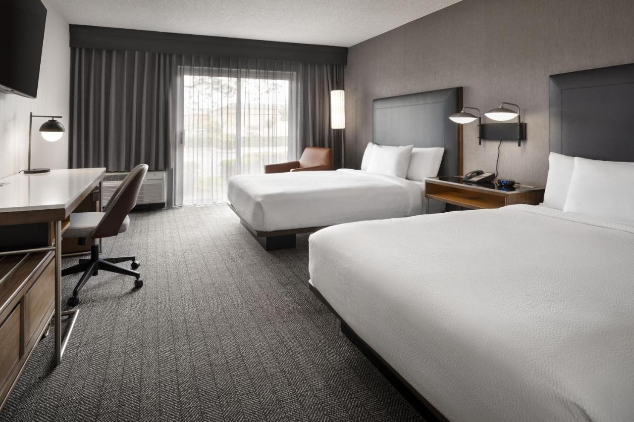 Queen Room with Two Queen Beds at Courtyard by Marriott San Mateo Foster City