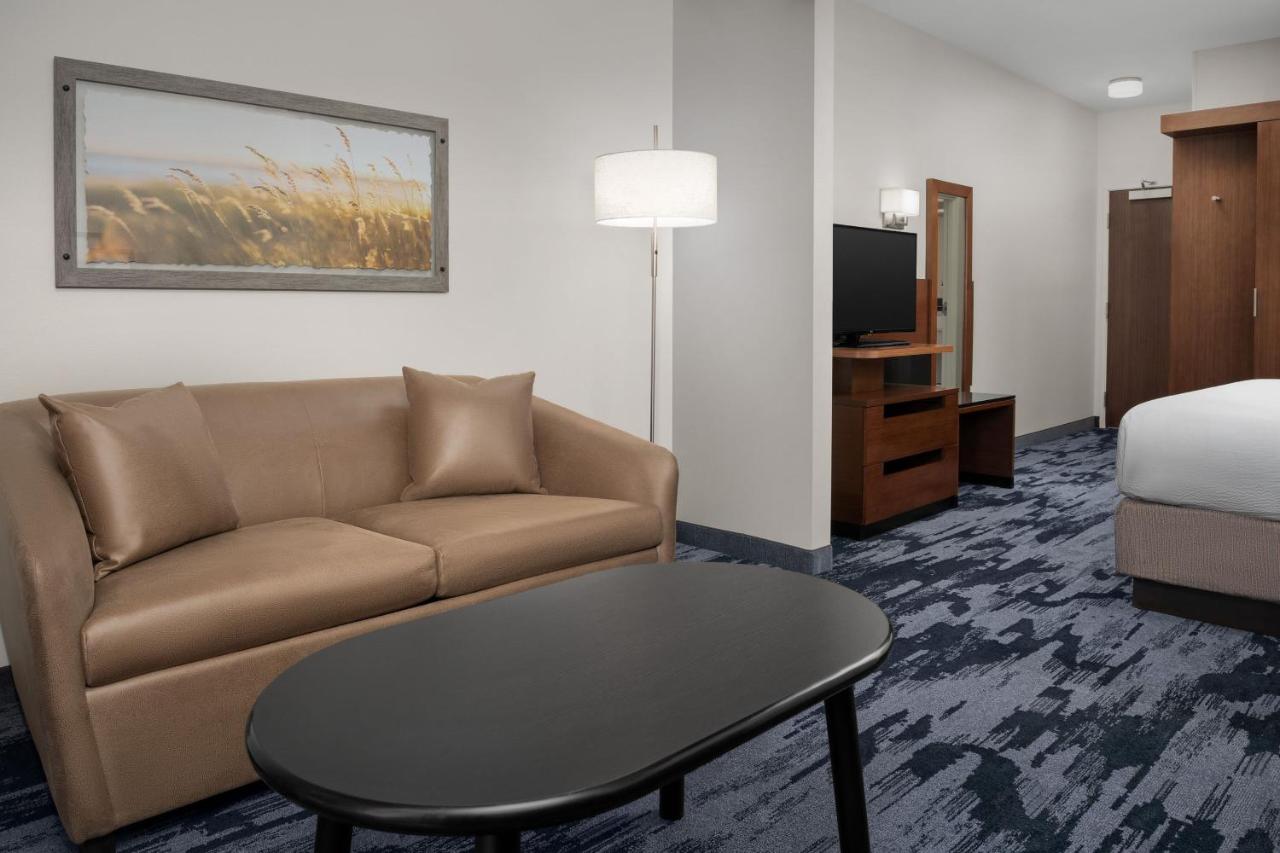King Suite at Fairfield Inn & Suites by Marriott Panama City Beach