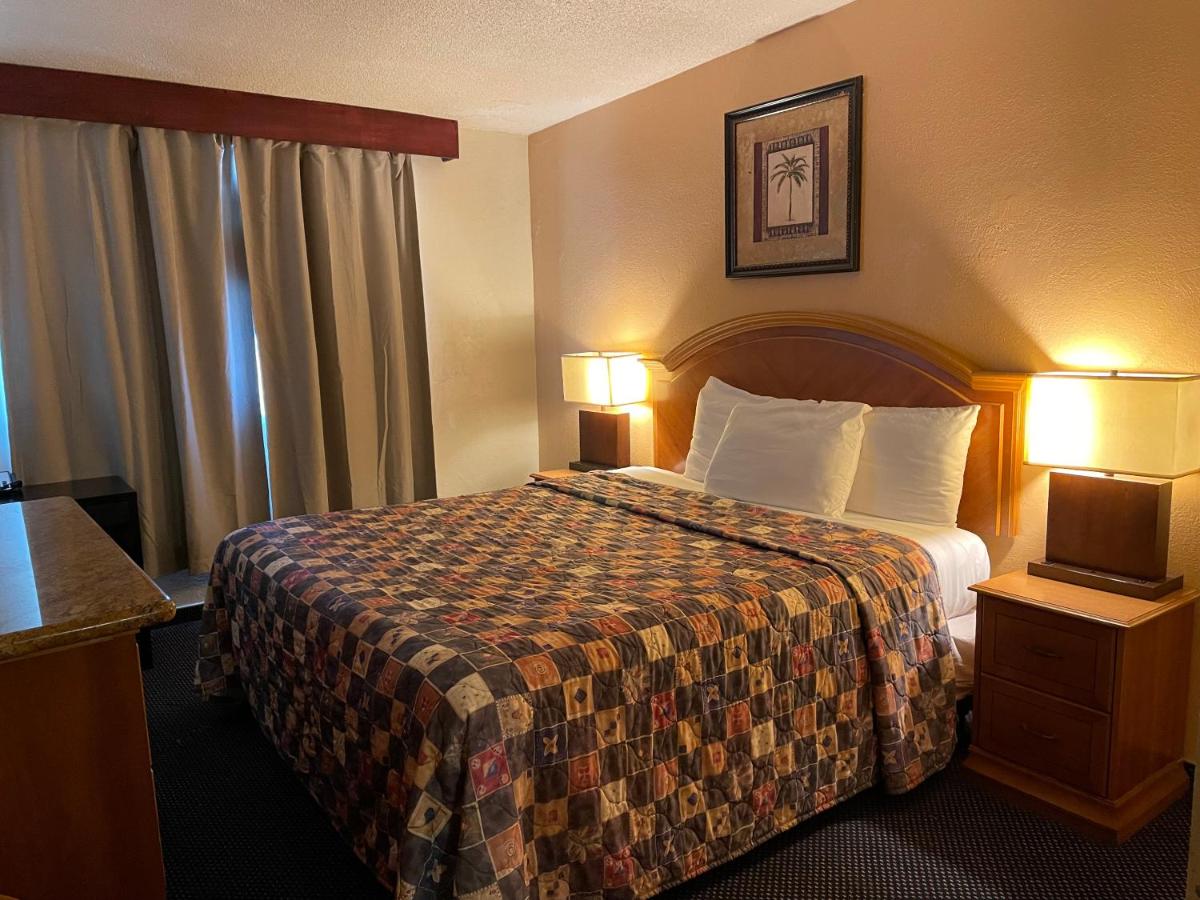 | Grand Inn