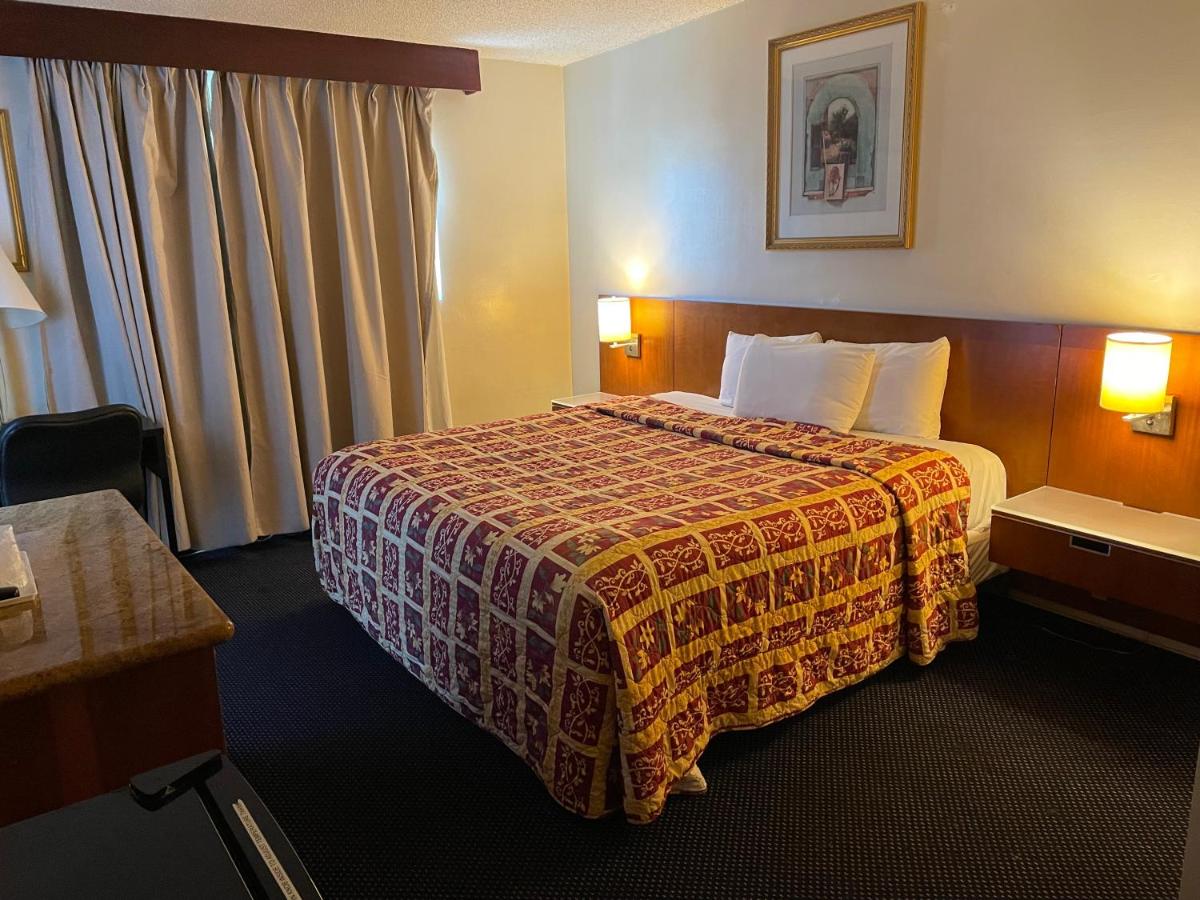 | Grand Inn
