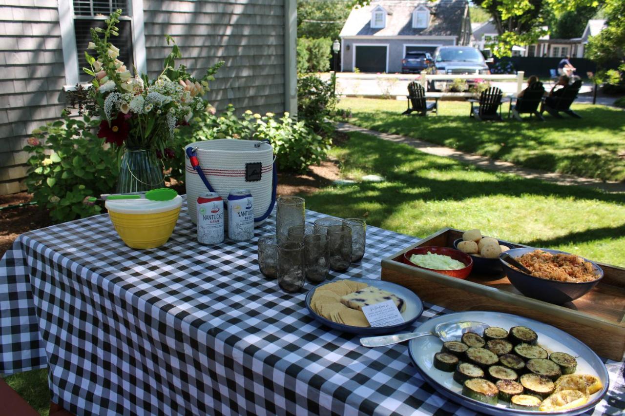 | Edgartown Commons Vacation Apartments