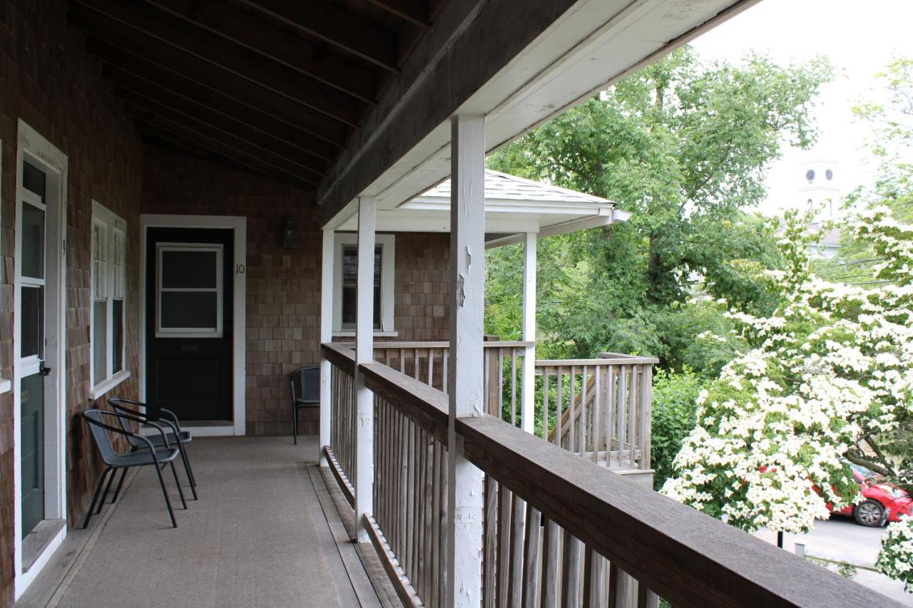 | Edgartown Commons Vacation Apartments