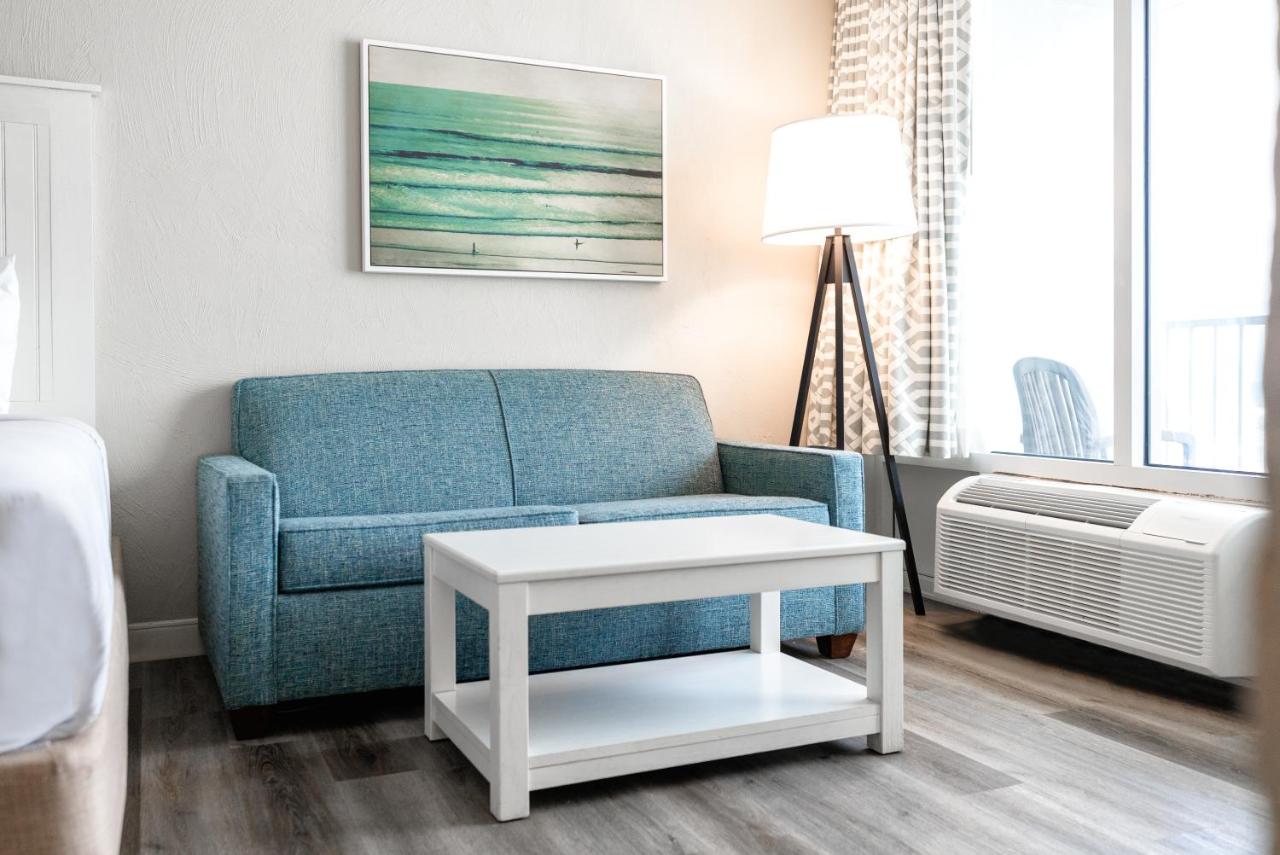 Efficiency with Oceanfront View at Perry's Ocean Edge Resort