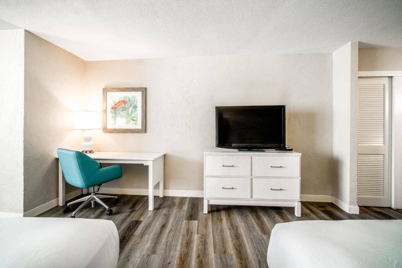 Efficiency with Oceanfront View at Perry's Ocean Edge Resort