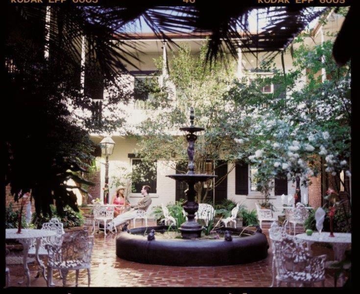 | Hotel Provincial