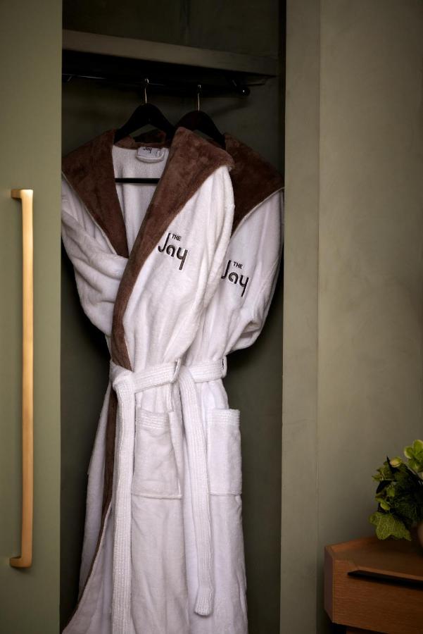 | The Jay, Autograph Collection