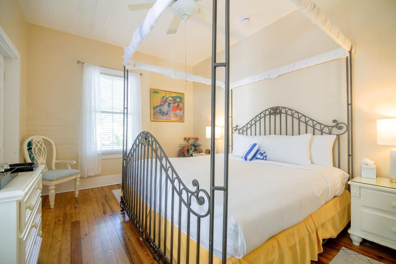 | Ambrosia Key West