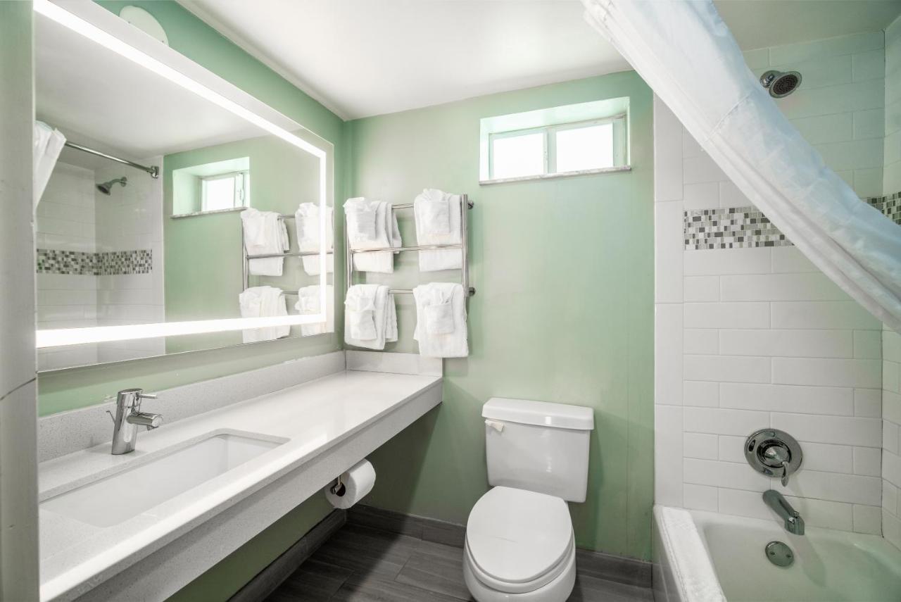 Family Suite with Oceanfront View at Perry's Ocean Edge Resort