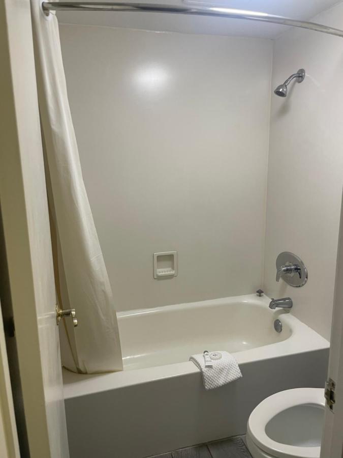 Double Room with Two Double Beds and Sofa Bed - Non-Smoking at Quality Inn & Suites Tuscaloosa near University