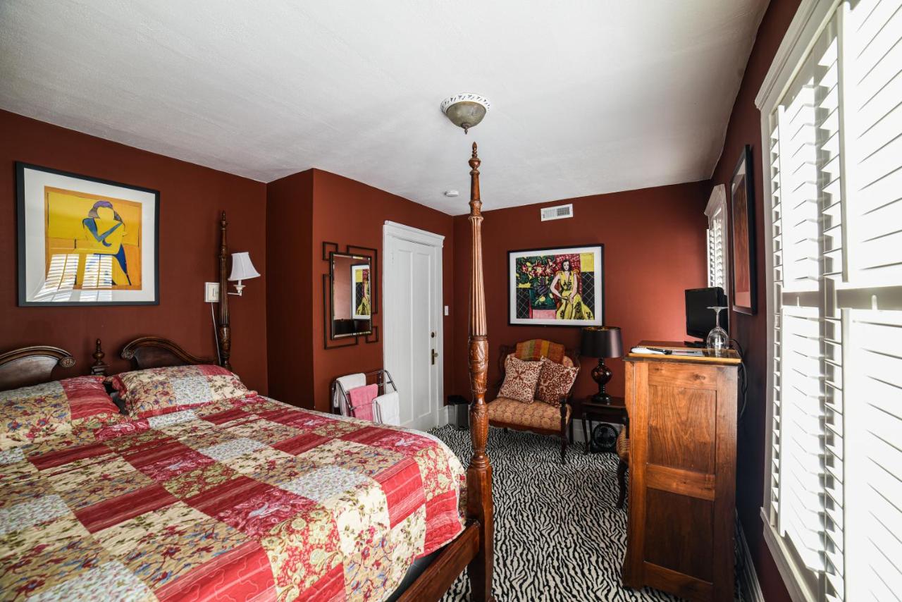  | My Rosegarden Guest Rooms