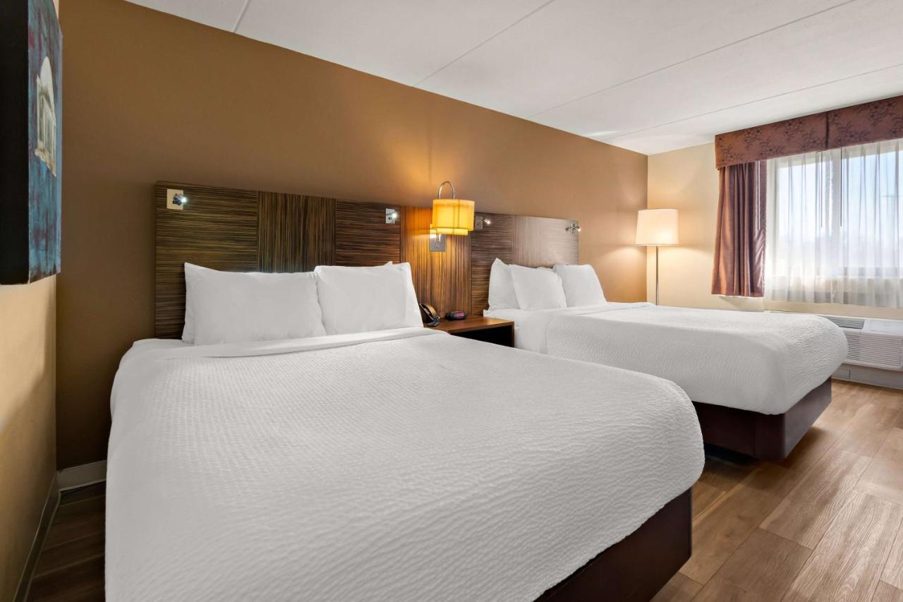 Queen Room with Two Queen Beds - Non-Smoking at Ramada by Wyndham Harrisburg/Hershey Area