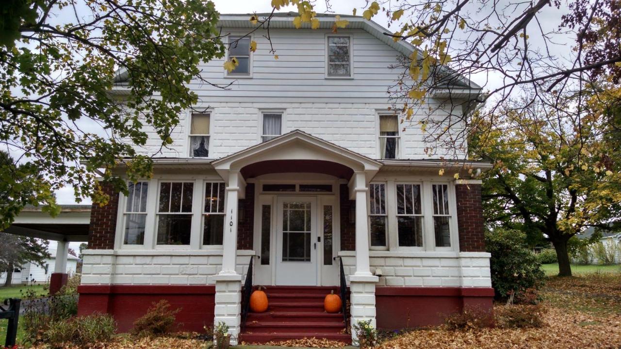 | Fish & Loaves Bed and Breakfast