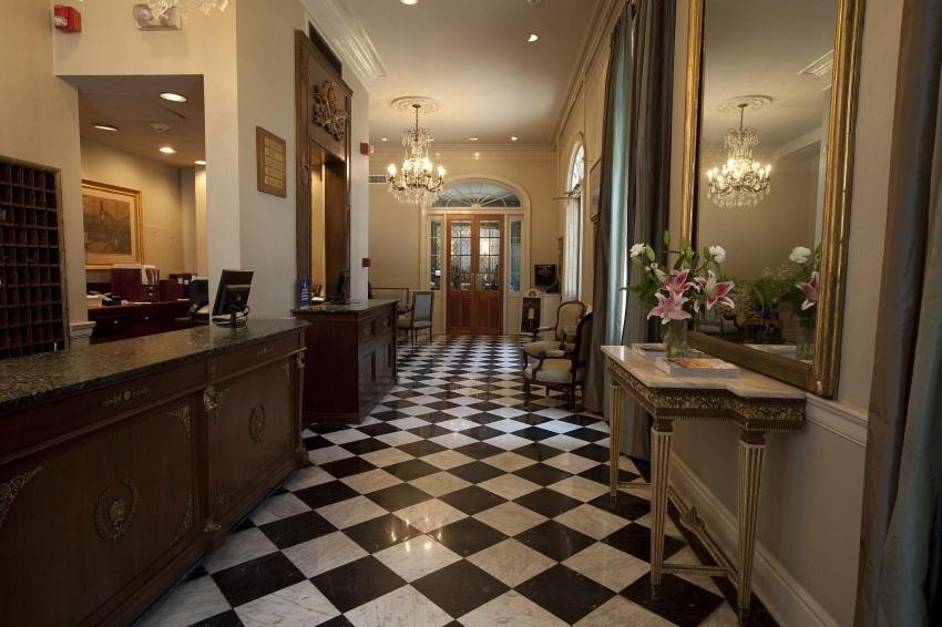 | Hotel Provincial