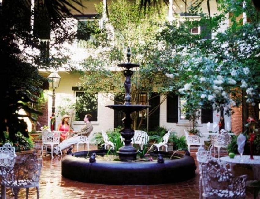| Hotel Provincial