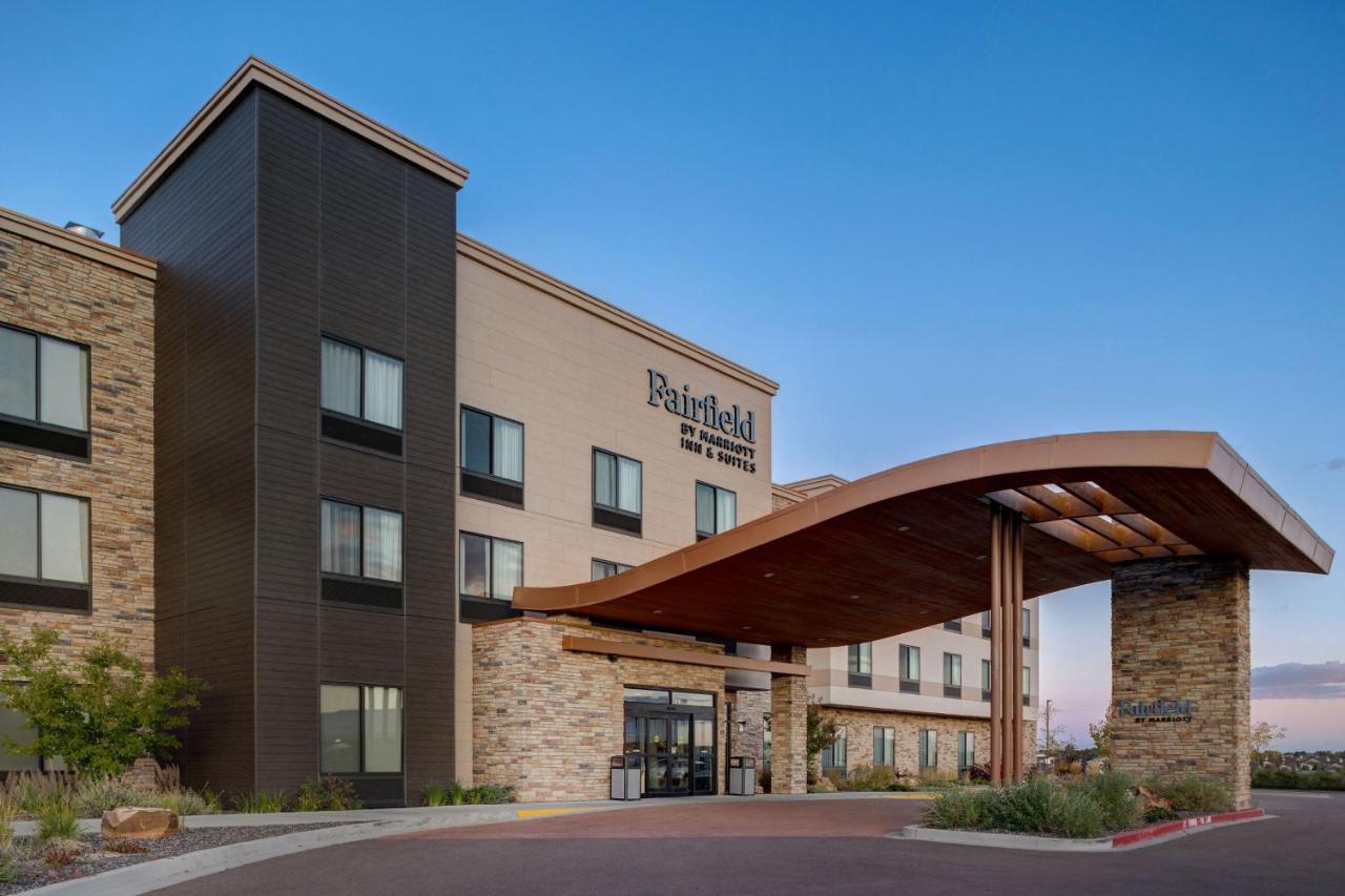 | Fairfield Inn & Suites by Marriott Colorado Springs East