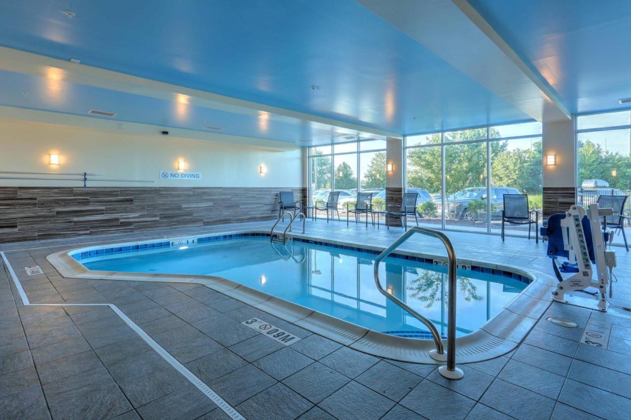 | Fairfield Inn & Suites by Marriott Greenville