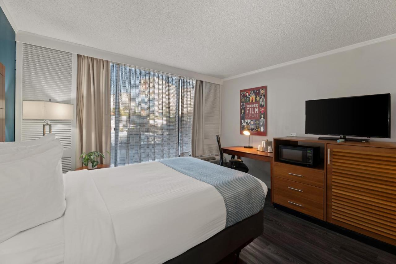 | Best Western Orlando Gateway Hotel