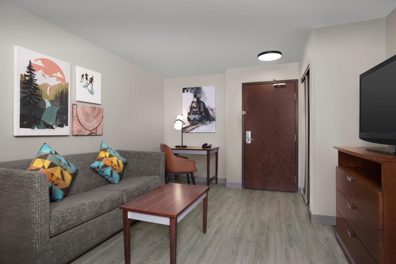 King Suite with Sofa Bed - Non-Smoking at Holiday Inn Hotel & Suites Durango Downtown, an IHG Hotel