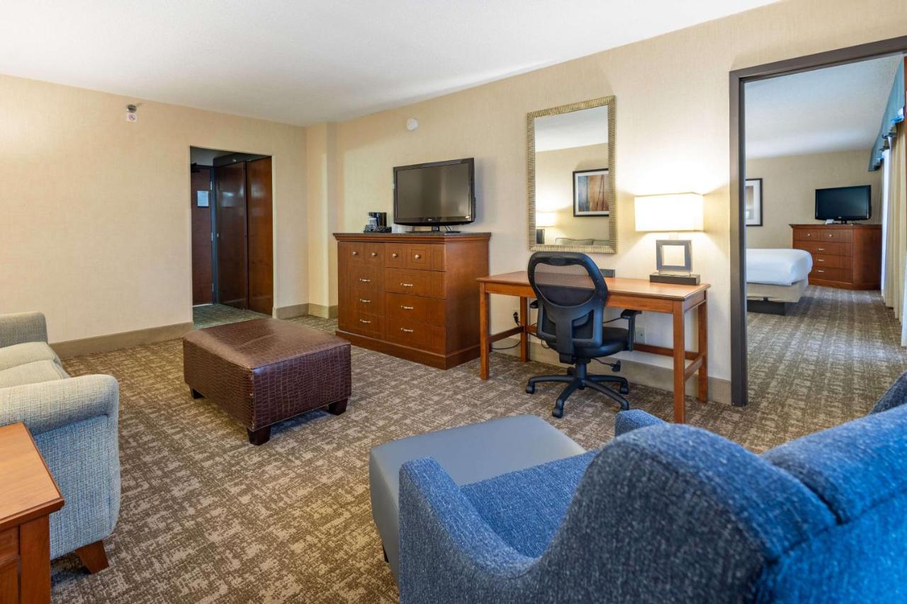 | Pear Tree Inn St. Louis Near Union Station