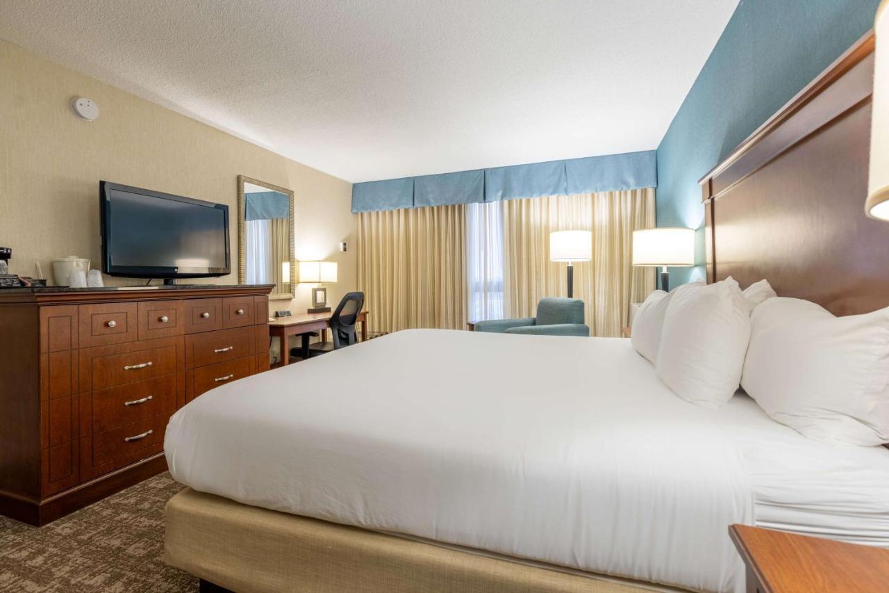 | Pear Tree Inn St. Louis Near Union Station