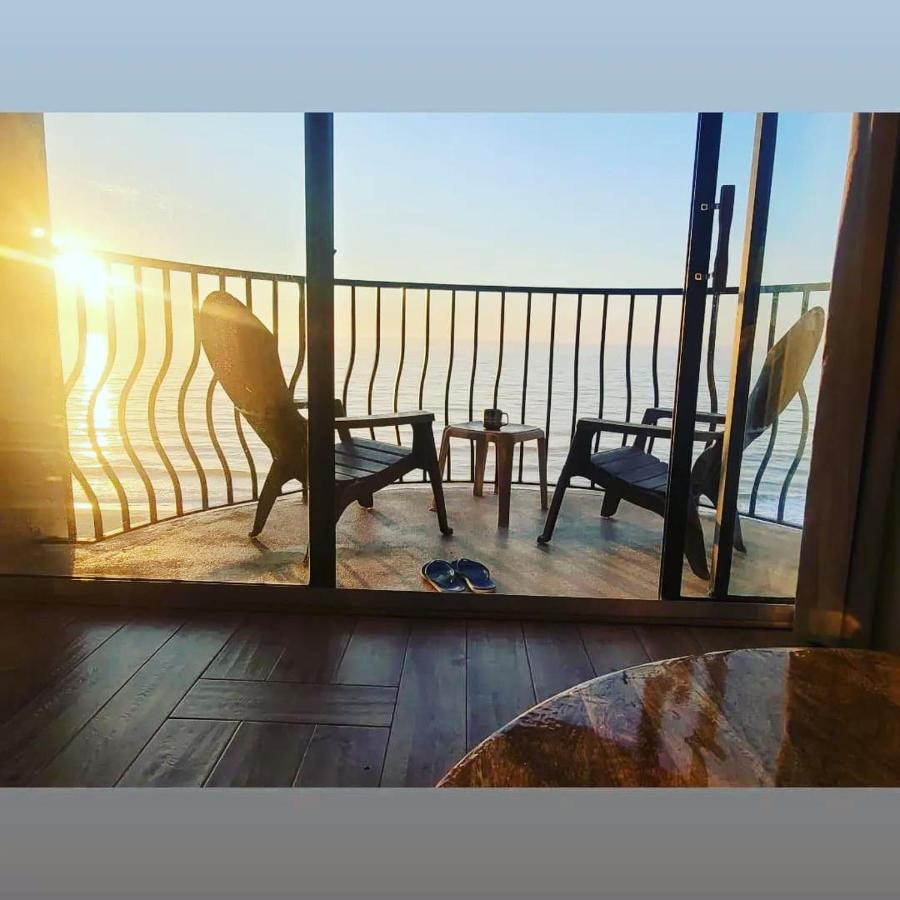 | Ocean Front 53 Steps