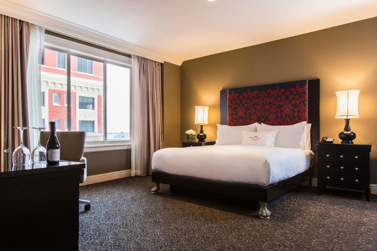 Petite King - Accessible at Hotel Zaza Houston Museum District
