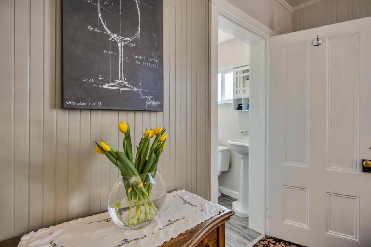 | Calistoga Wine Way Inn