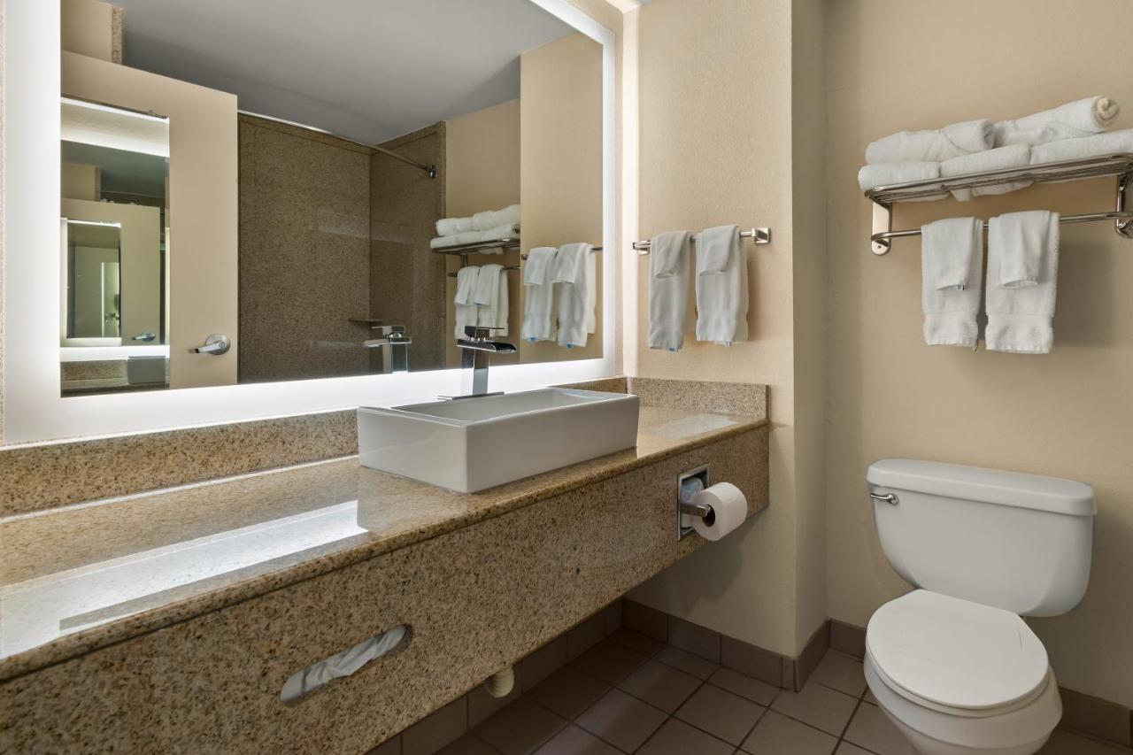 King Studio Suite - Non-Smoking at Ramada by Wyndham Harrisburg/Hershey Area