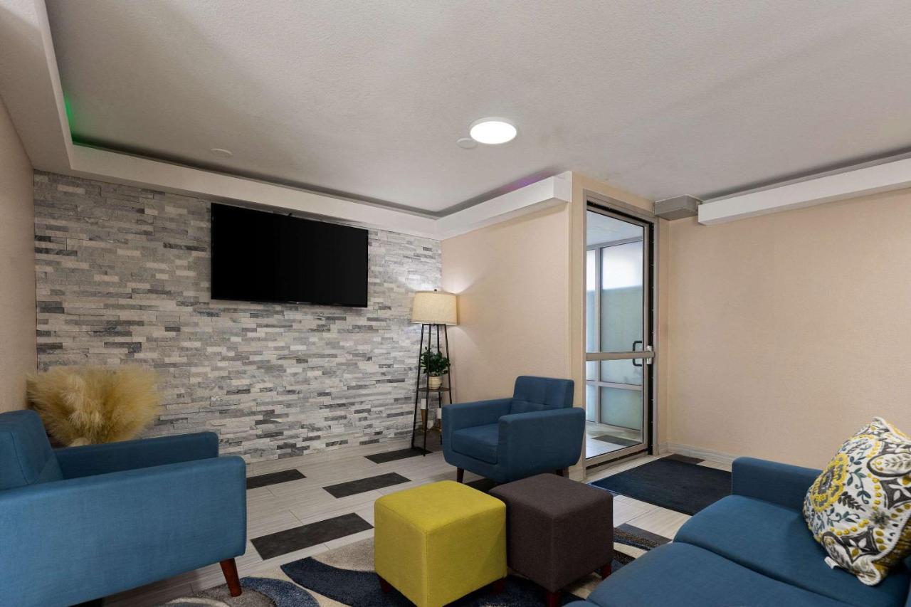 | SureStay Hotel by Best Western Rockford East