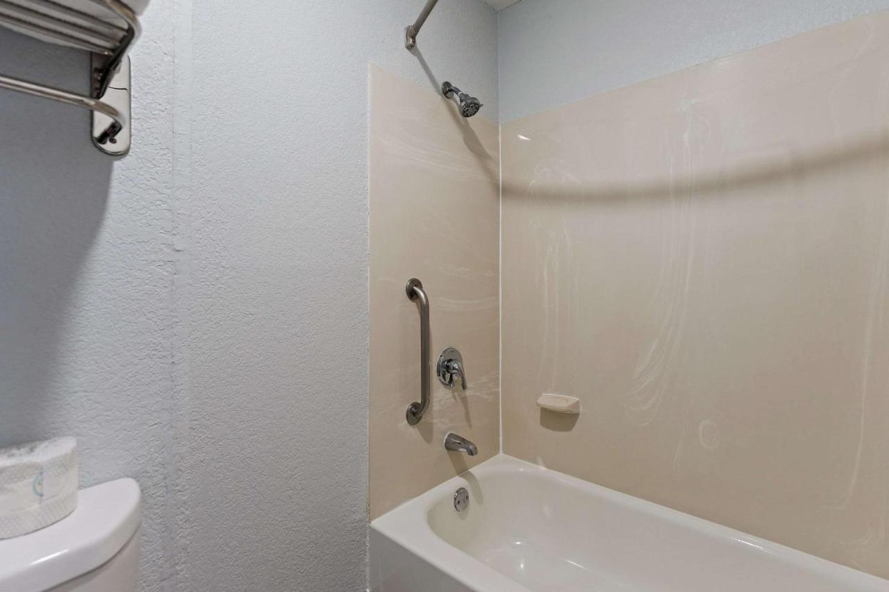 | SureStay Hotel by Best Western Rockford East