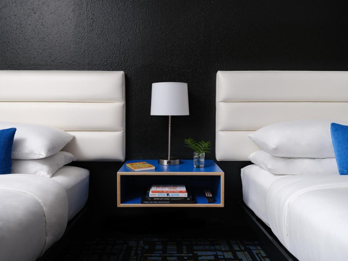 Entourage Double Queen Room at Jupiter Hotel