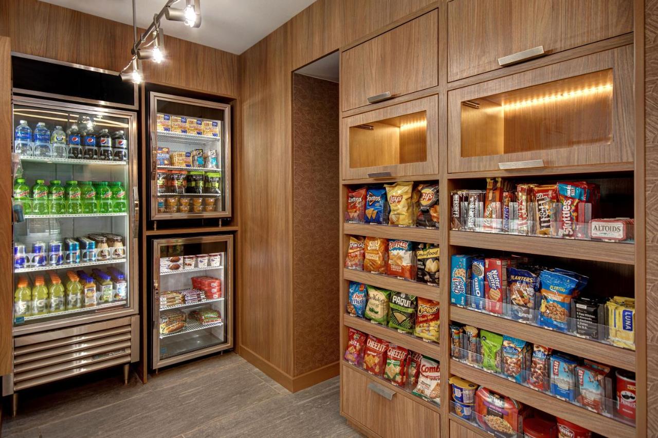 | Fairfield by Marriott Inn & Suites Rochester Hills