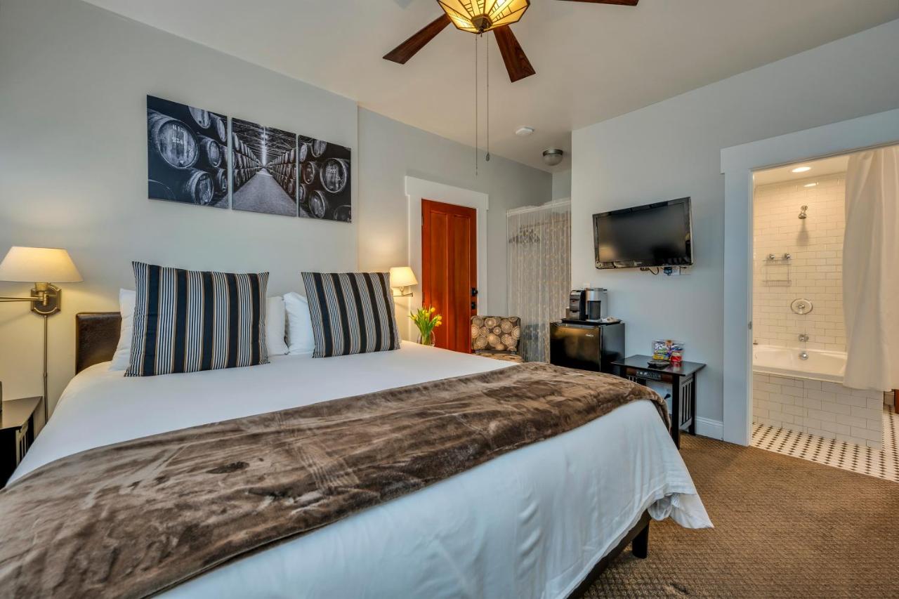 | Craftsman Inn