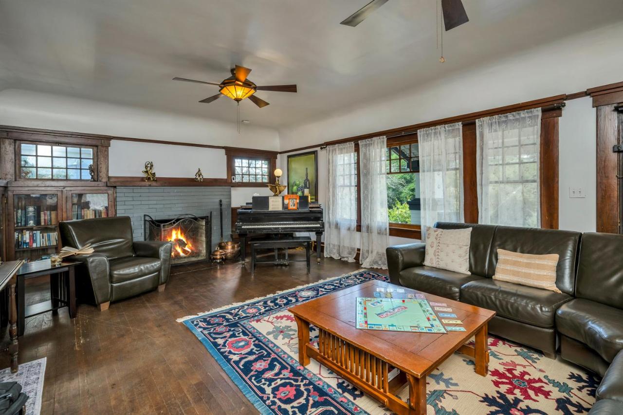 | Craftsman Inn