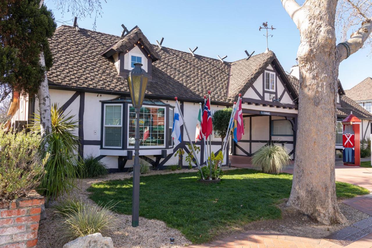  | Solvang Inn & Cottages