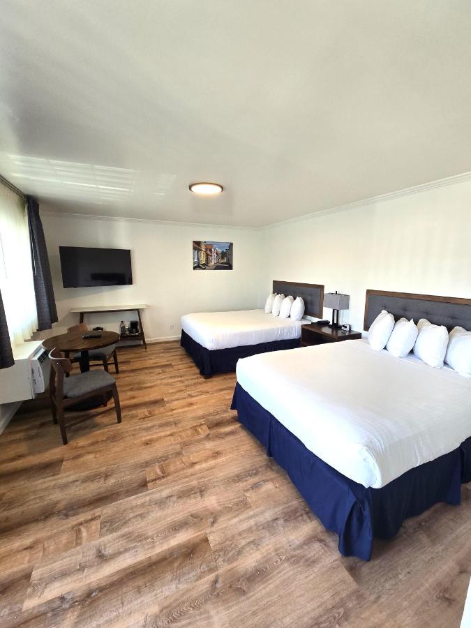  | Solvang Inn & Cottages