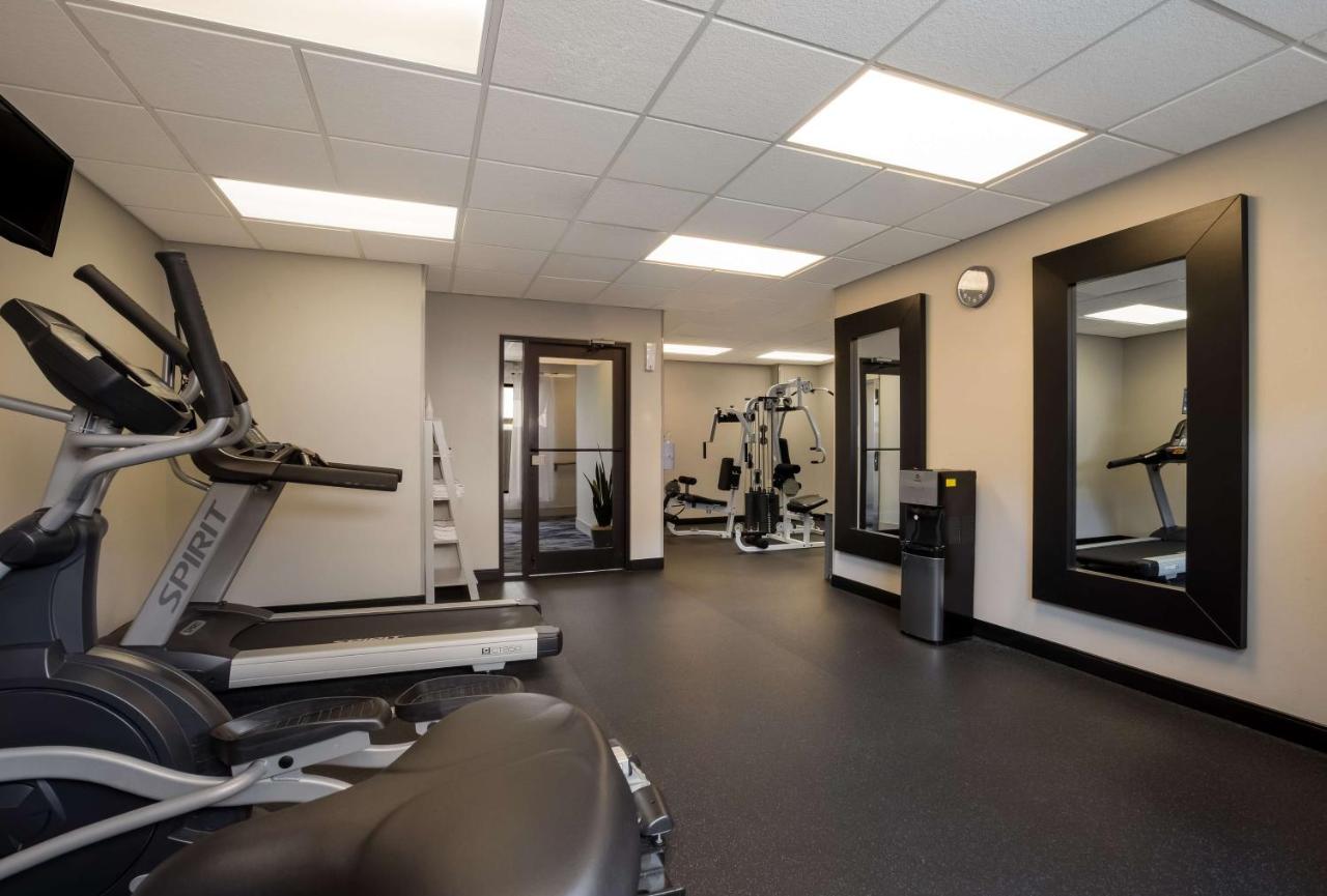 | The Hub Middletown Red Bank- Best Western Signature Collection