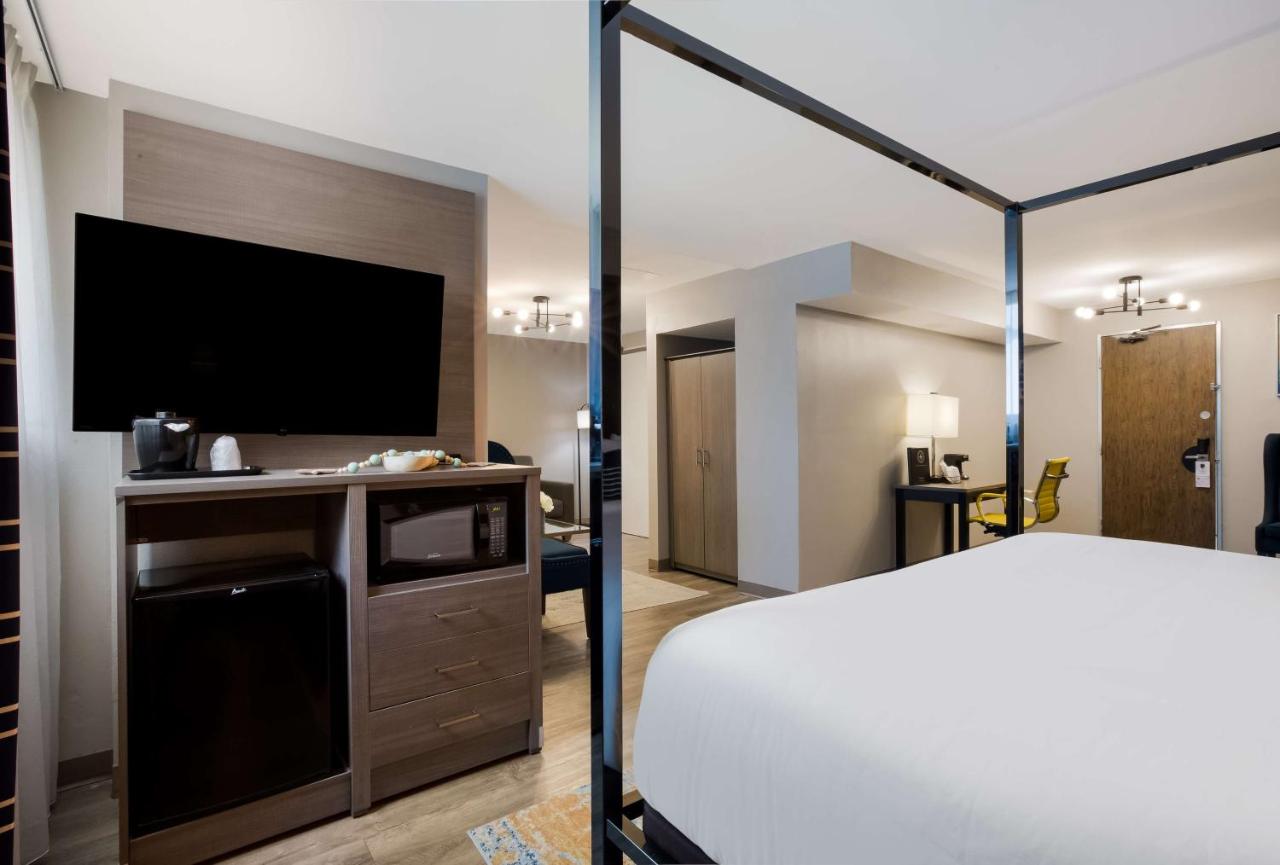 | The Hub Middletown Red Bank- Best Western Signature Collection