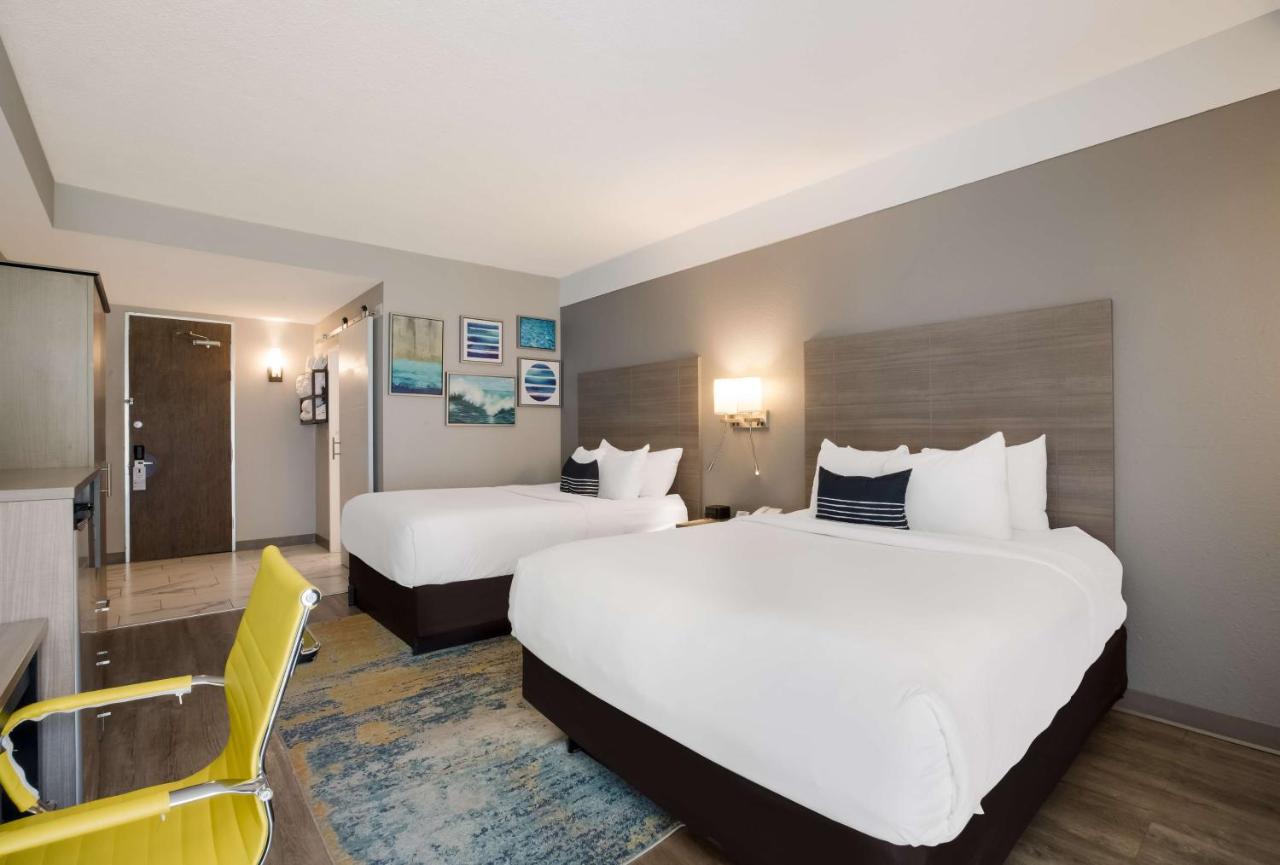 | The Hub Middletown Red Bank- Best Western Signature Collection