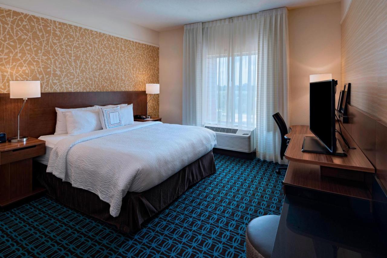 | Fairfield Inn & Suites by Marriott Dublin