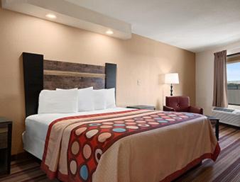  | Super 8 by Wyndham Rahway/Newark