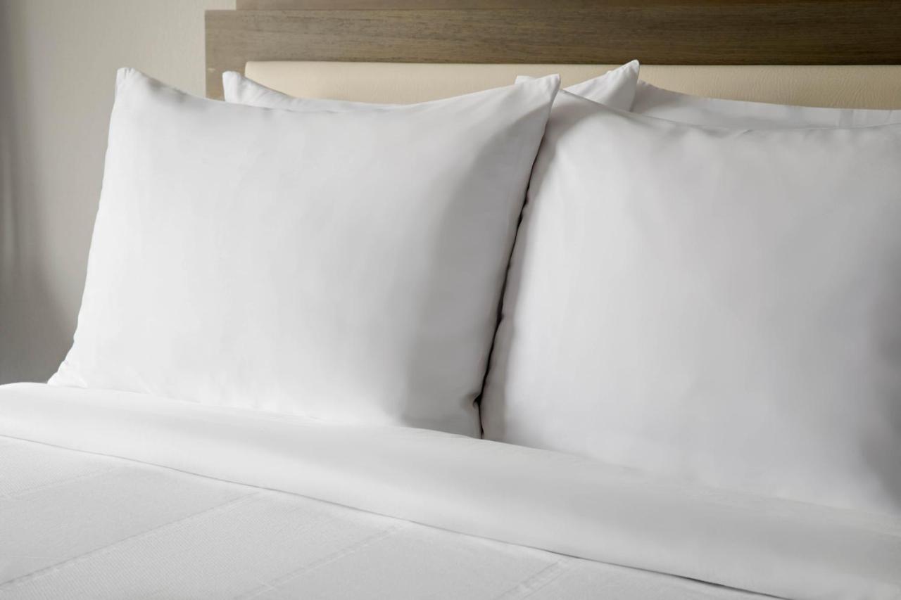 Fairfield Inn & Suites by Marriott Boston Milford